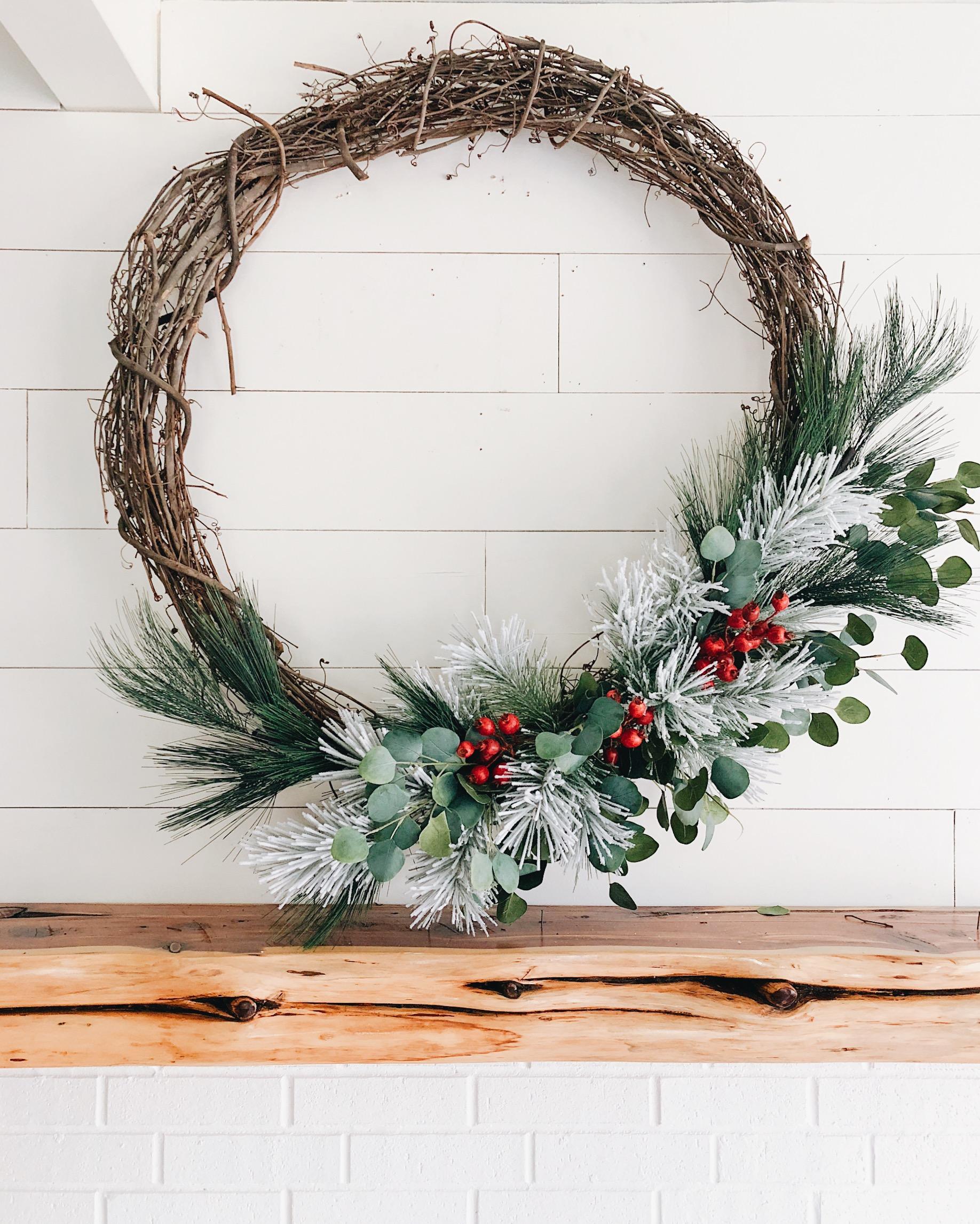 DIY Romance: ⁣Craft ⁤Your Own Wreaths Without ‌Losing Your Mind