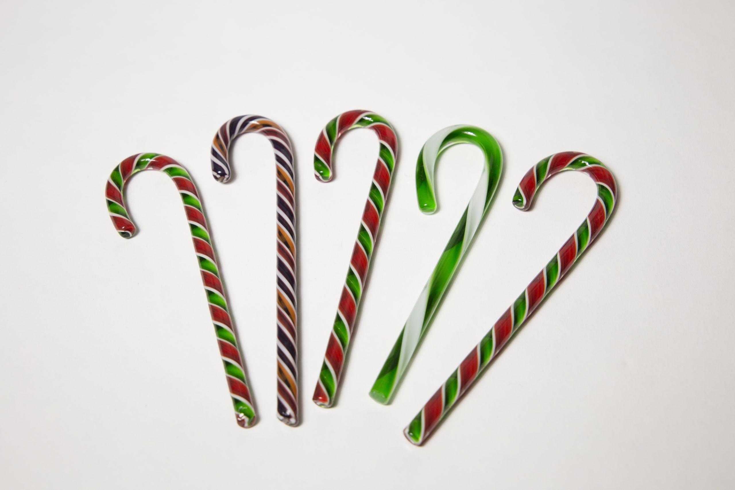 Candy Cane Chaos: Creative Themes for Your holiday‌ Exchange