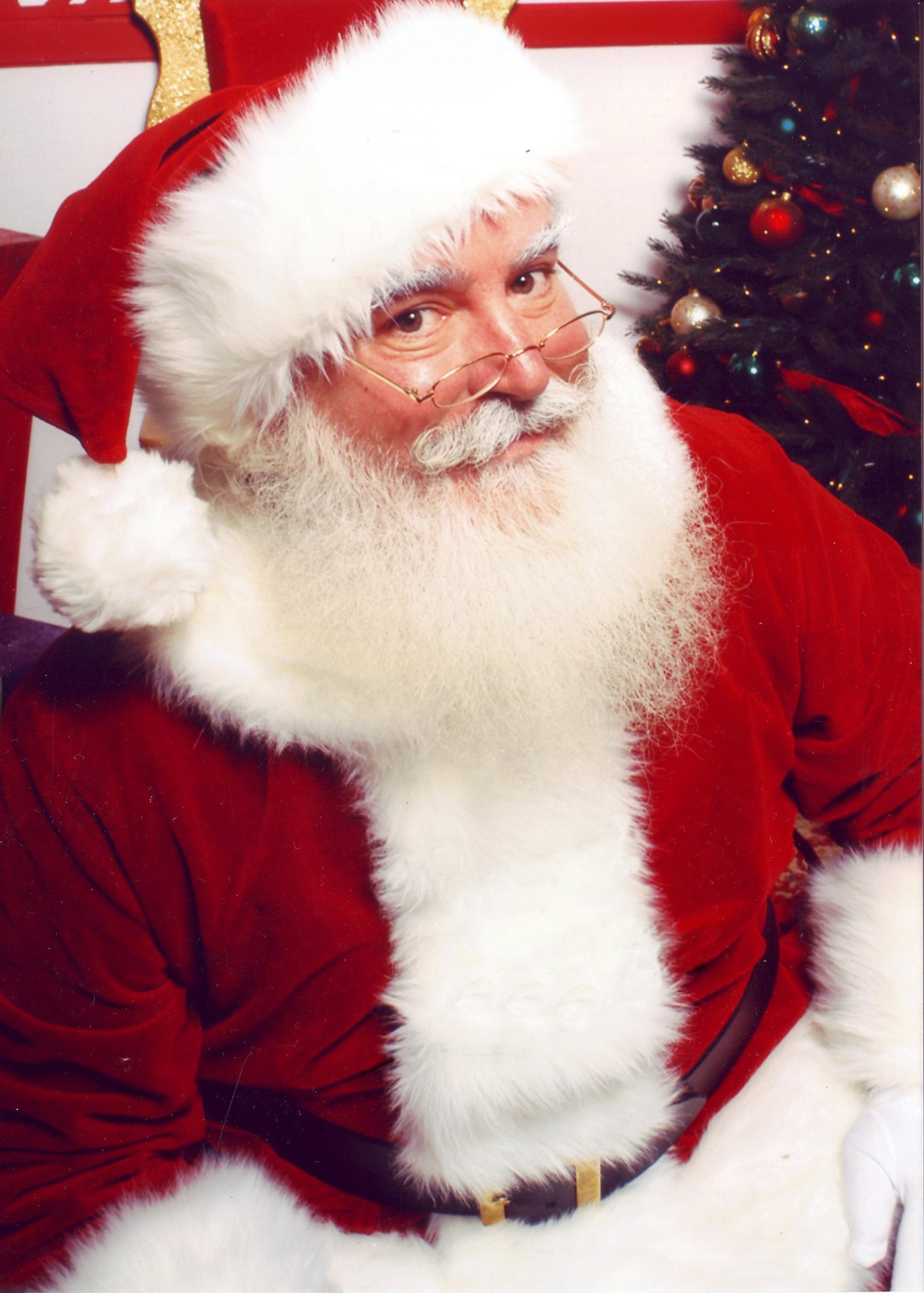 Santa’s Survival Guide: Hilarious Holiday Gifts for Your Hubby!
