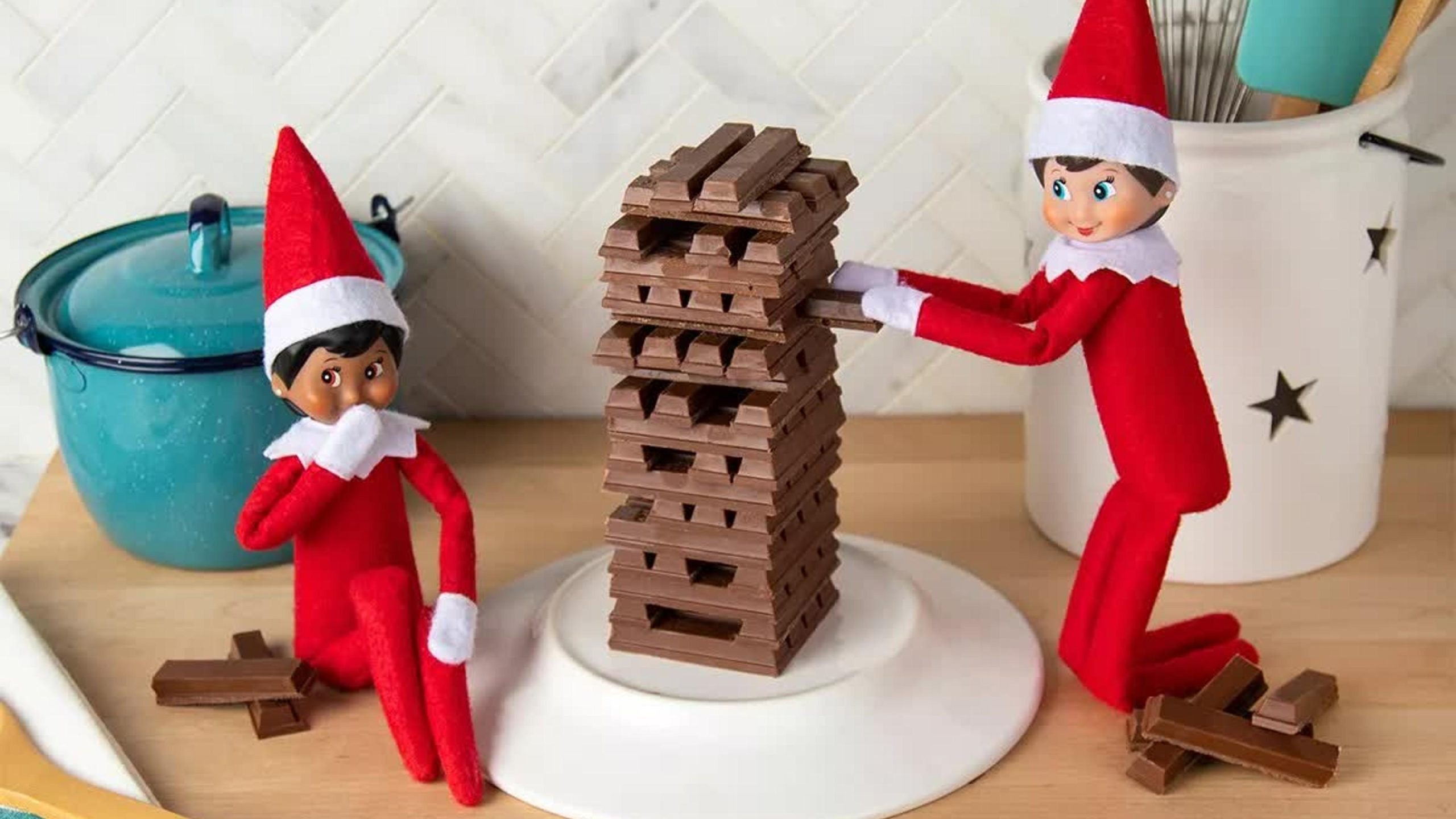 Elf on the Shelf: Touching Troubles and Tinsel Tantrums!