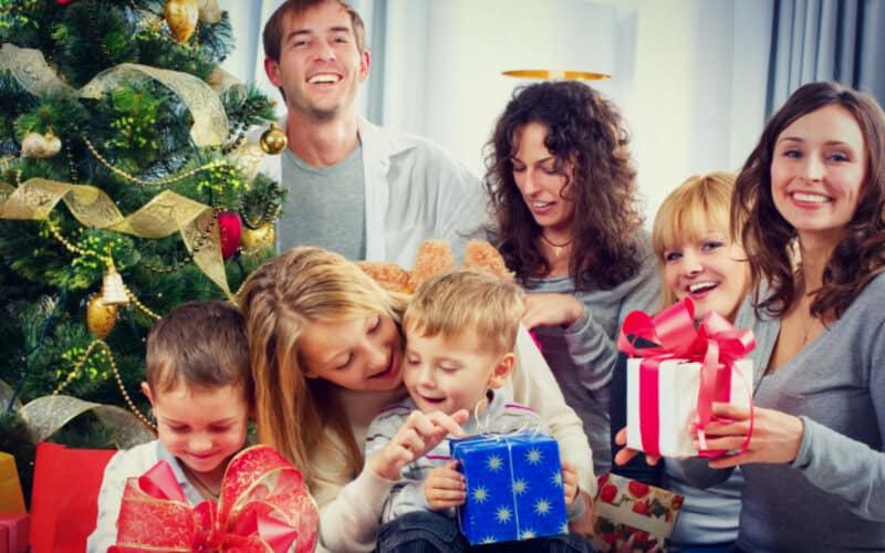the Great Family gift⁣ Swap: Creative Themes ‍to‍ Keep Everyone Guessing