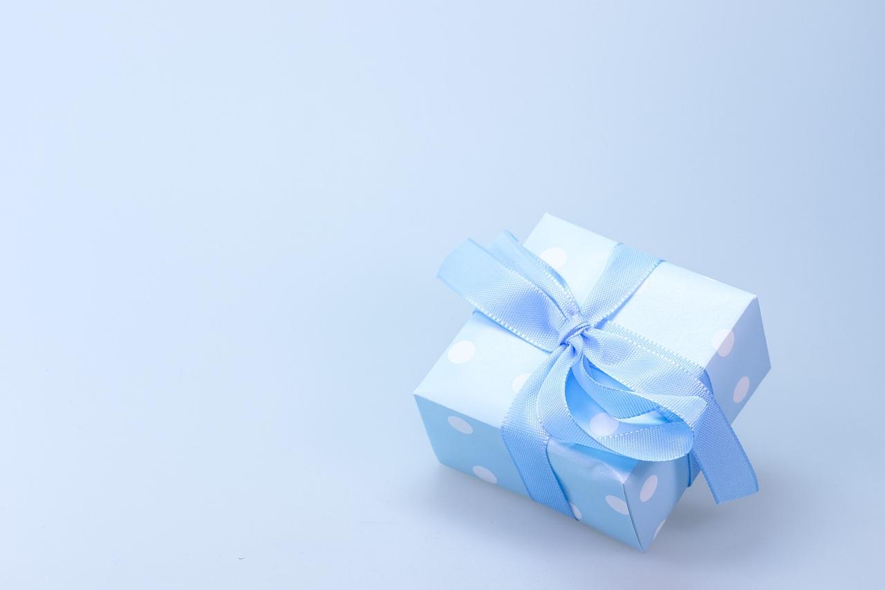 Gift Wrapping Wonders: What to buy at Lowe's This Season