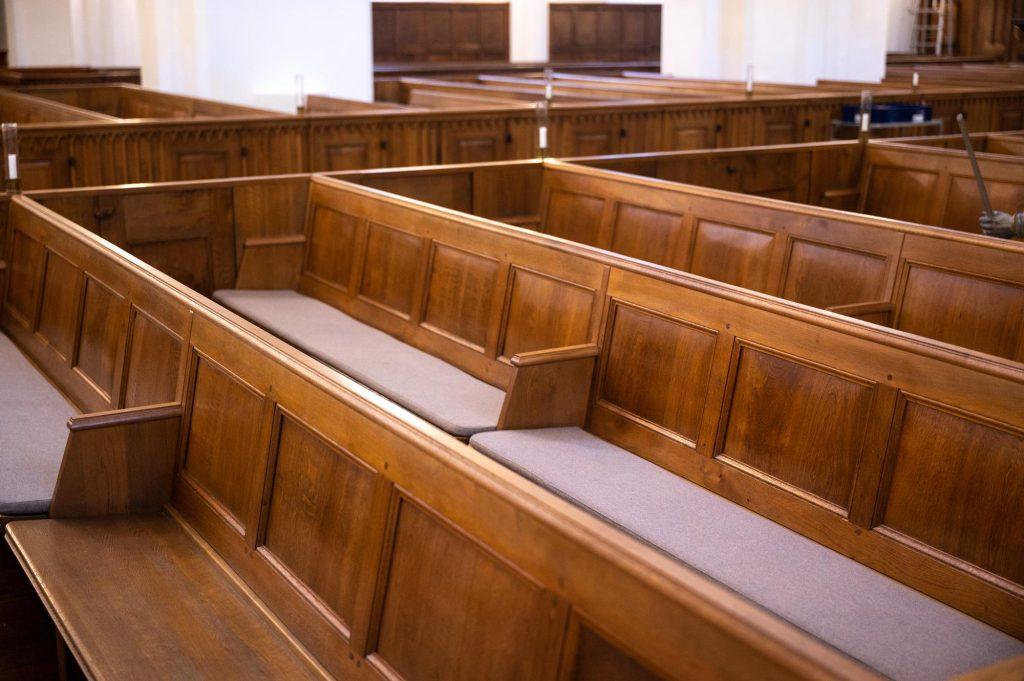 Pews or Parties: Social⁤ Life in ⁣the Sanctuary – How fellowship Flavors Faith