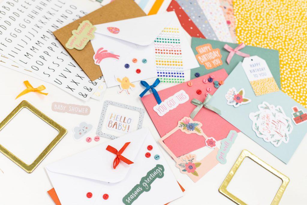 Crafting Cards ⁢That Cackle: Finding ⁤the Right Balance Between Luck and Laughs