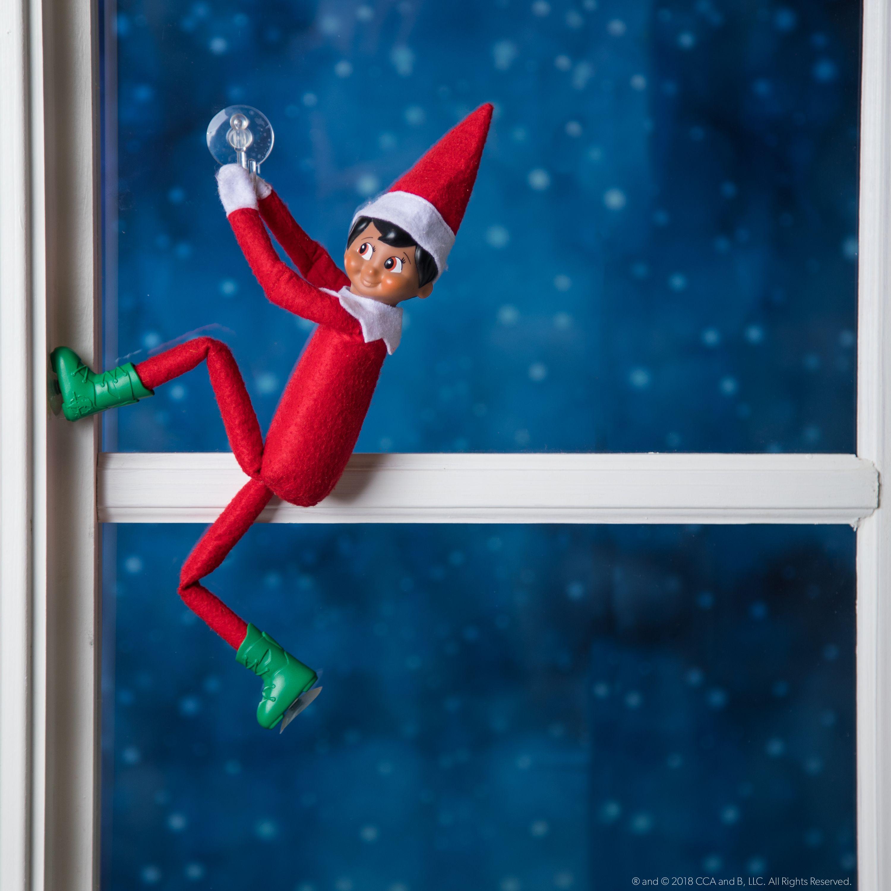 Elf-Stocked Shenanigans: Timing the ⁢Grand Arrival