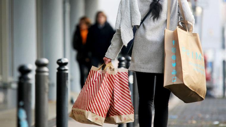 Wrapping Up⁤ the Holiday Mayhem: Tips for ​Stress-Free Shopping