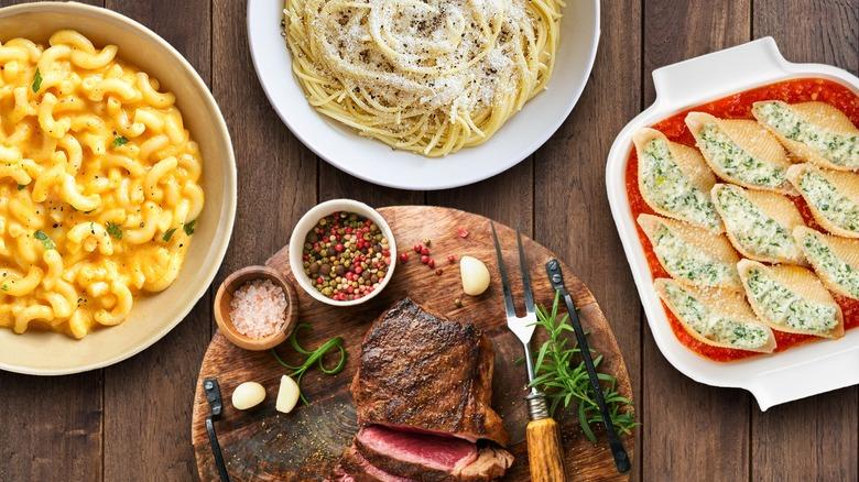 Pasta with a Side of Cheer: Pairing Recommendations to Elevate Your Eve