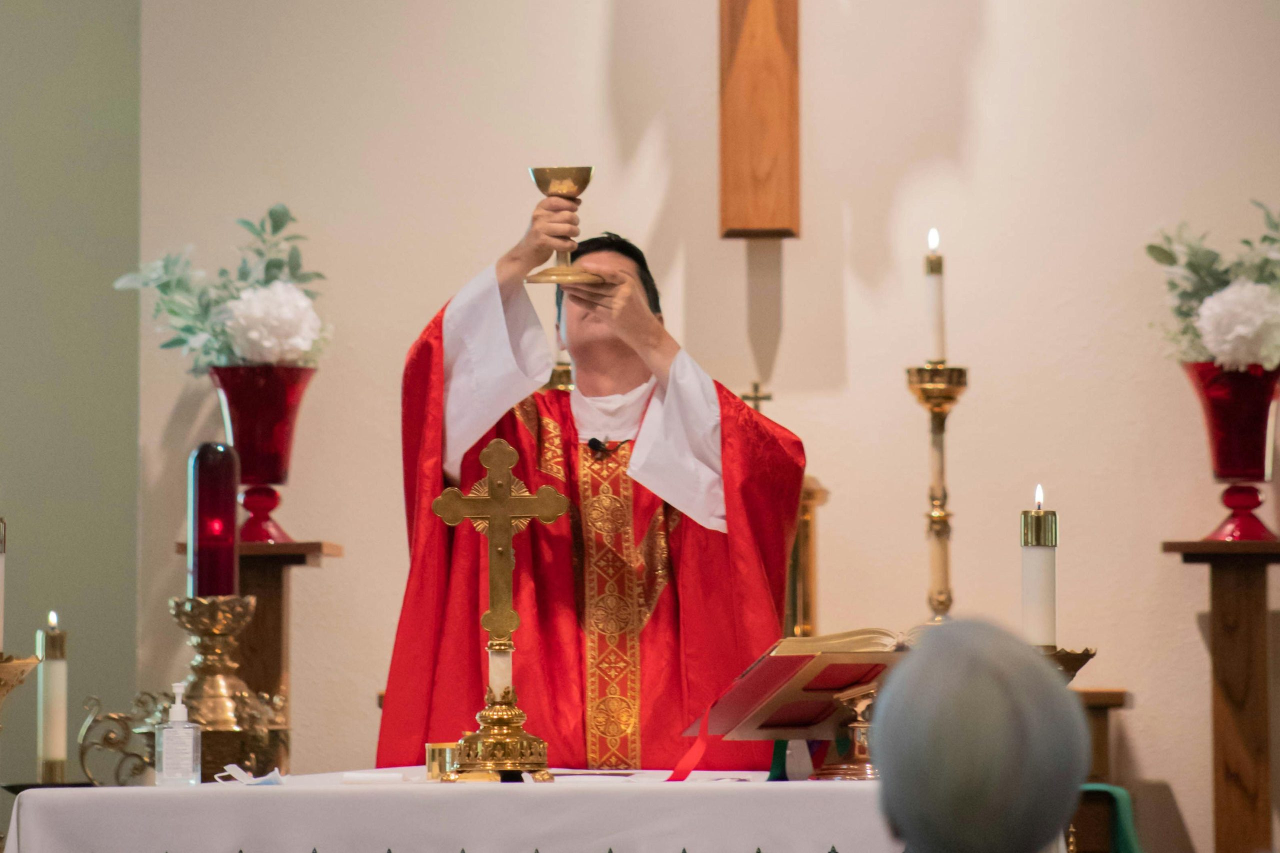 Understanding Catholic Mass: Your Guide to Holy Hilarity!
