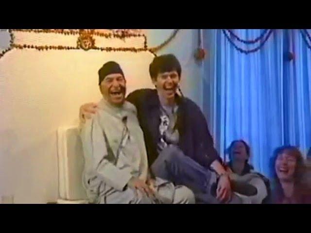 Divine Comedies: Signs ⁢That Make You Snicker on Sunday‍ Mornings
