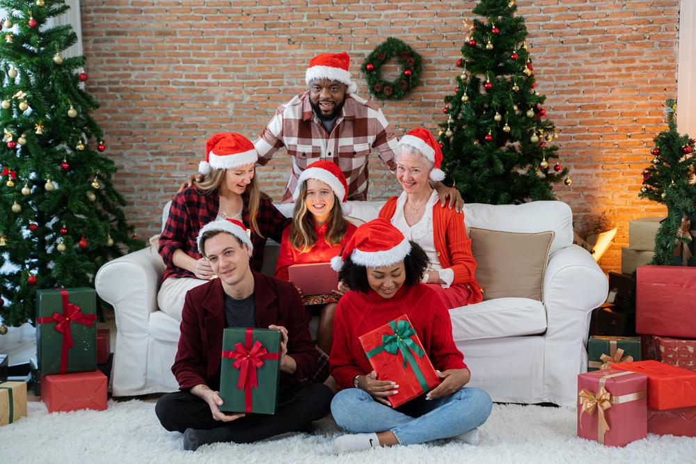 Holiday ⁤Showdown: The ⁢Ultimate Battle ⁣of Wish Lists